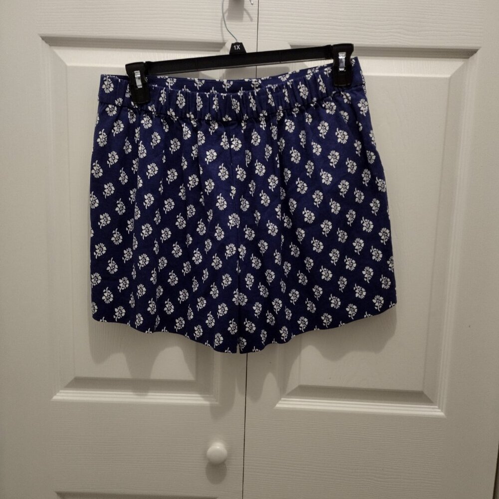 J.Crew Women’s Linen Blend Shorts Size 10 Navy White Floral Elastic Waist Summer - Picture 6 of 9
